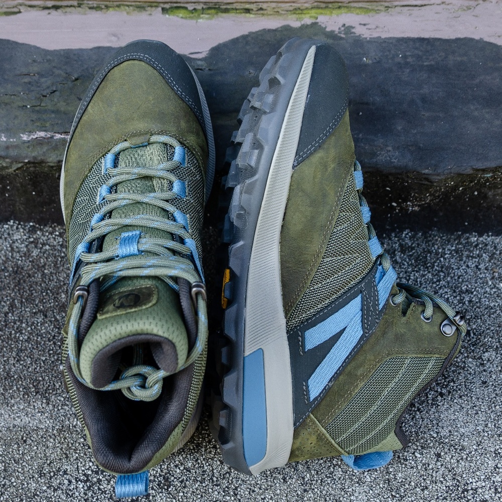 Merrell Zion women size 8 hiking boots New